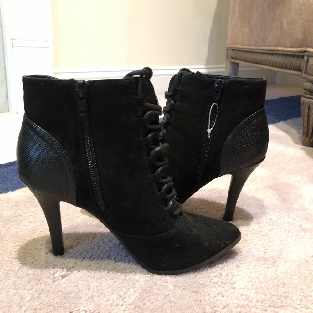 Mossimo booties